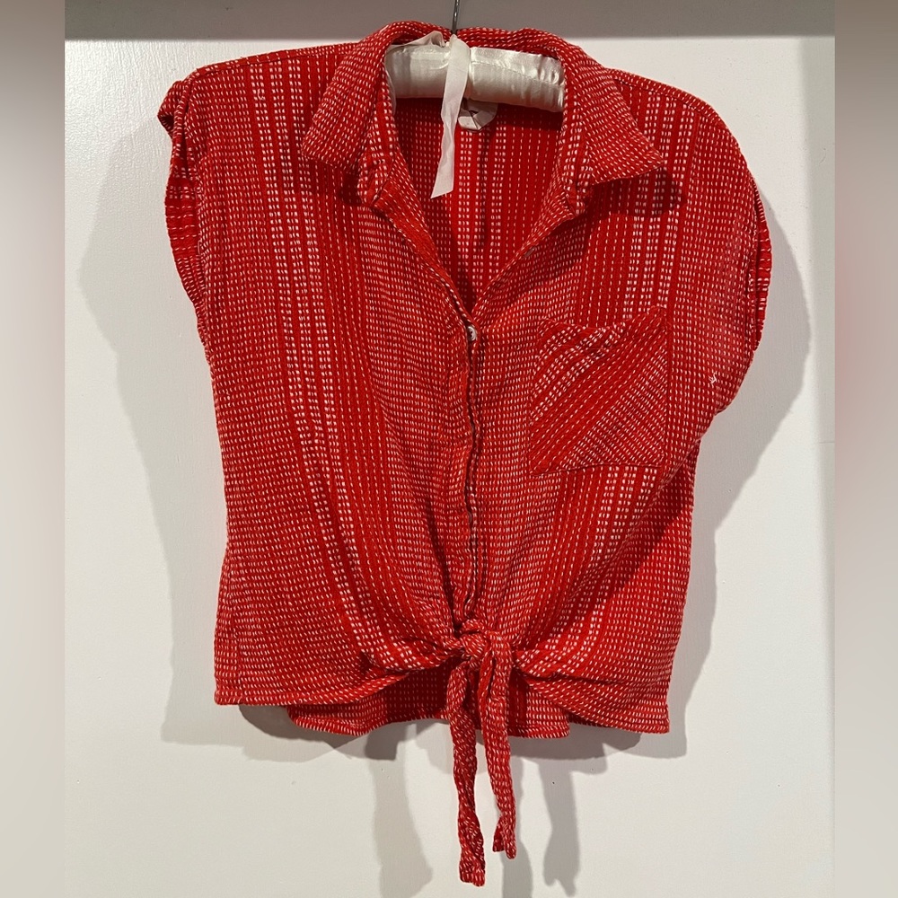 Harper cropped tie front top, women’s size M